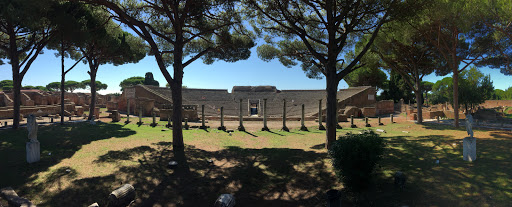 Teatro di Ostia