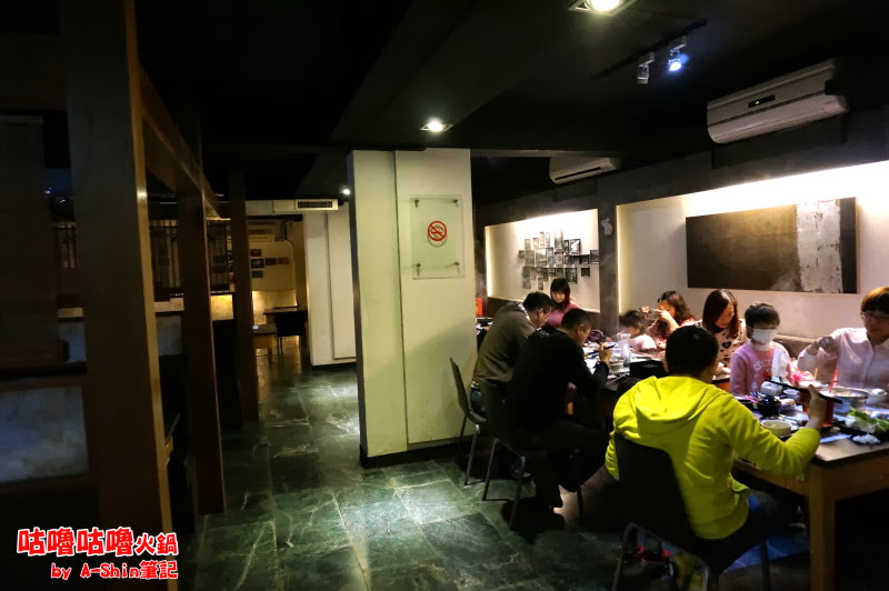 咕嚕咕嚕火鍋館|台中東海商圈假日吃午餐何處去？巷仔內美食餐廳:咕嚕咕嚕火鍋館 挺不賴。