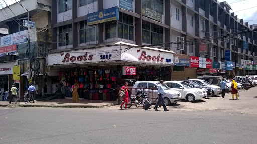Boots, Railway Station Rd, Periyar Nagar, Aluva, Kerala 683101, India, Boot_Shop, state KL