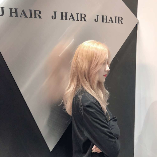 J Hair Salon 锦村造型 logo