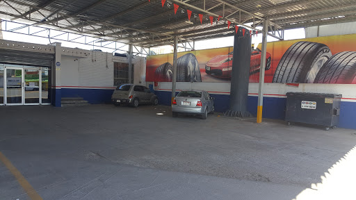 Pirelli Tecnologico, Avenida Plutarco Elías Calles 1315, Olmos Tecnológico, 32320 Cd Juárez, Chih., México, Tienda de neumáticos | Juárez