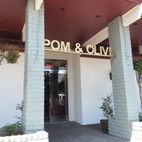 Pom & Olive logo