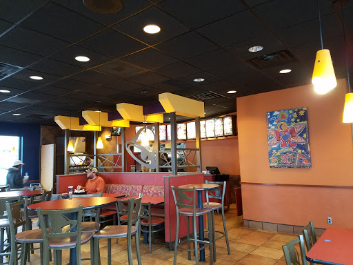 Mexican Restaurant «Taco Bell», reviews and photos, 1090 Carlisle St, Hanover, PA 17331, USA