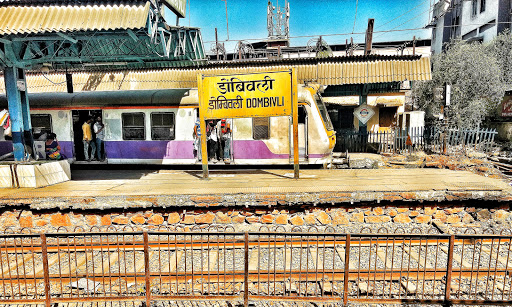 Dombivil, CST Side E-W FOB, Vishnu Nagar, Dombivli West, Dombivli, Maharashtra 421201, India, Train_Station, state MH