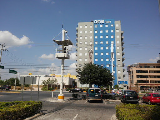 ONE Reynosa Valle Alto Hotel, Av. de los Encinos No. 1000, Lomas del Real de Jaranchinas, 88730 Reynosa, Tamps., México, Alojamiento en interiores | TAMPS