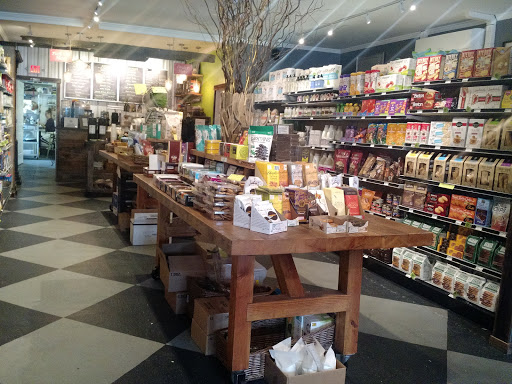 Grocery Store «Cape May Market», reviews and photos, 120 Park Blvd, Cape May, NJ 08204, USA