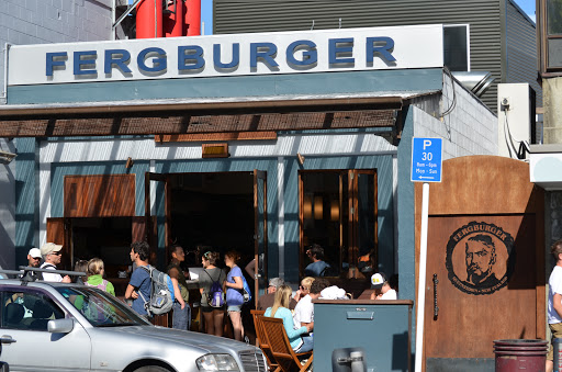Fergburger+Queenstown+New+Zealand+Lamb+Deer+Venison+Burger+Joint.JPG