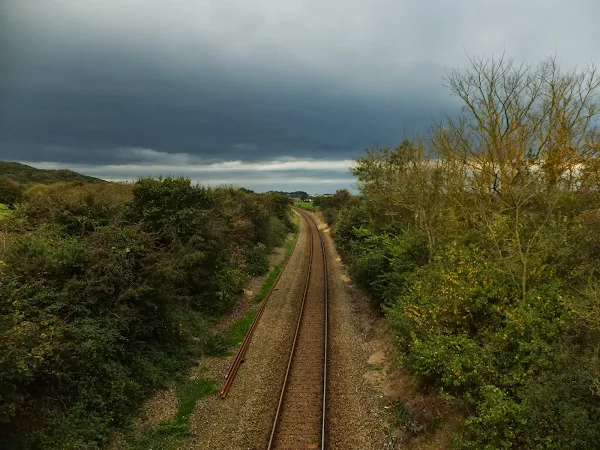 Railway line looking at the Thains Lane bridge