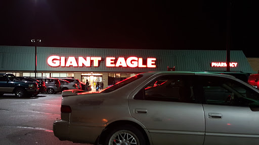 Supermarket «Giant Eagle Supermarket», reviews and photos, 15325 Edgecliff Ave, Cleveland, OH 44111, USA