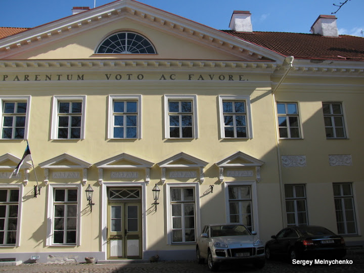 Четыре часа по улицам старого Таллина… (Фото)