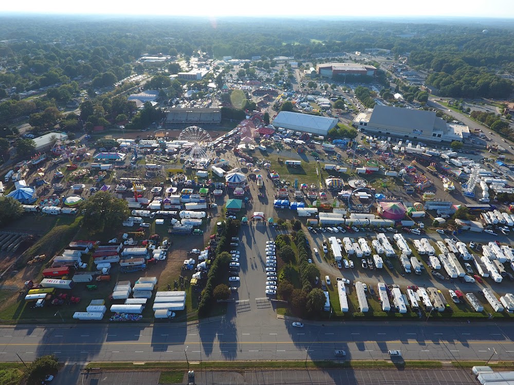 Photo Dixie Classic Fair, Winston-Salem, Forsyth County, North Carolina, Un...