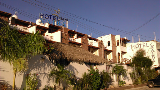 Hotel Villas Xaibá, Cerrada de Cortes 6, Fraccionamiento Los Ficus, 71983 Puerto Escondido, Oax., México, Hotel cerca de aeropuerto | OAX