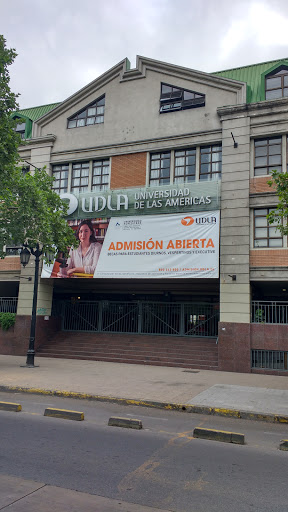 Universidad de las Américas, Avda Rep 71, Santiago, Región Metropolitana, Chile, Universidad | Región Metropolitana de Santiago