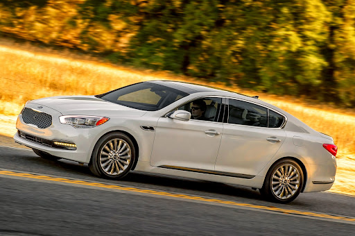 kia k900 price