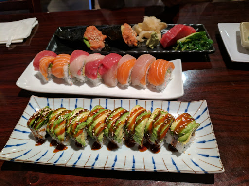 Asian Fusion Restaurant «Thousand Wok Asian Bistro & Sushi Bar», reviews and photos, 450 N Moorpark Rd, Thousand Oaks, CA 91360, USA