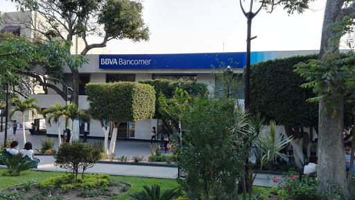 BBVA Bancomer Chilpancingo Plaza, Plaza Primer Congreso de Anáhuac s/n, Centro, 39000 Chilpancingo de los Bravo, Gro., México, Institución financiera | GRO