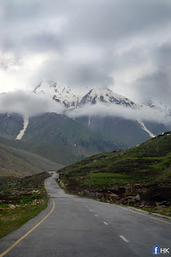 Road to heaven, Naran