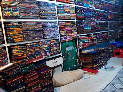 Photos of গনেশ বস্ত্রালয়