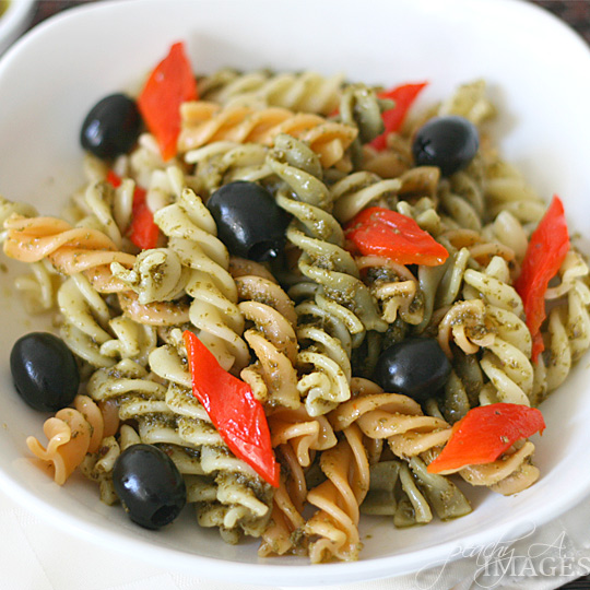Pesto Pasta Salad with Roasted Bell Peppers