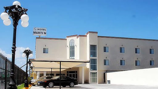 Hotel San Martin, José G. Cárdenas SN-S DEPOSITO AMERICA, Zona Centro, 87500 Valle Hermoso, Tamps., México, Hotel en el centro | TAMPS
