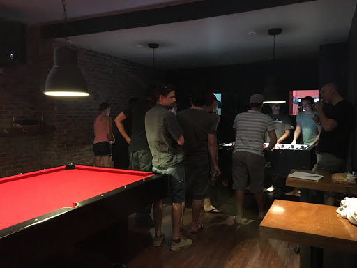 Bar Billard Scoop