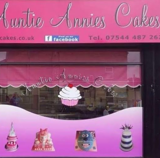 Auntie Annies Cakes