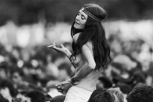 Antiwar Songs (AWS) - Woodstock 1969 and other pop rock festivals