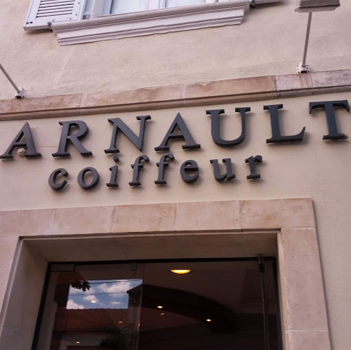 Arnault Coiffure logo