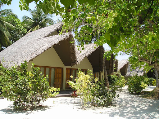 Adaaran Select Hudhuranfushi Hôtel