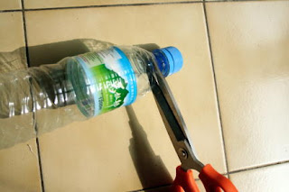 Reciclar tapas de botellas de plástico