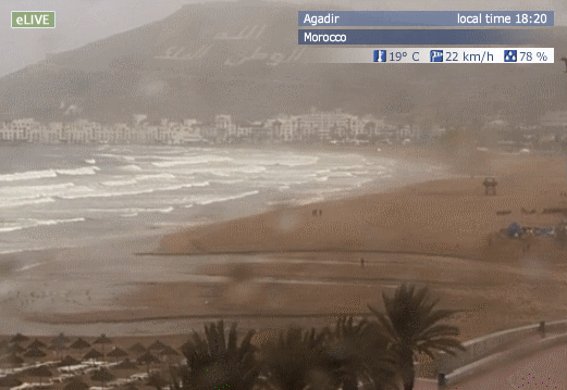 أمطار الخير تهطـل على مدينة أكادير 04.03.2013 Fdgs67