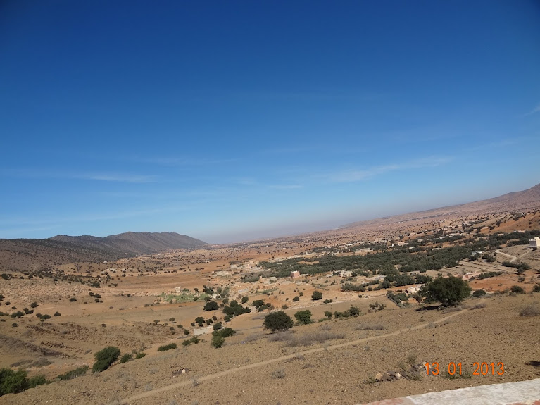 Por Marrocos e Mauritãnia, a queimar Pneu e Gasolina  - Página 2 DSC05656