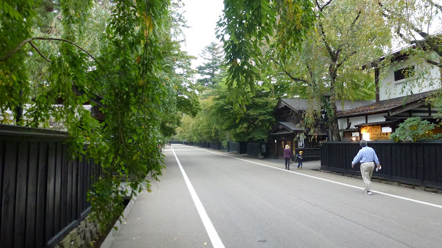 Leafy green street of Samurai villas.