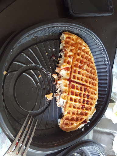Breakfast Restaurant «Waffle House», reviews and photos, 1069 E Main St, Greenwood, IN 46142, USA