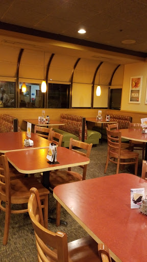 American Restaurant «Bakers Square», reviews and photos, 12951 Riverdale Dr NW, Minneapolis, MN 55448, USA