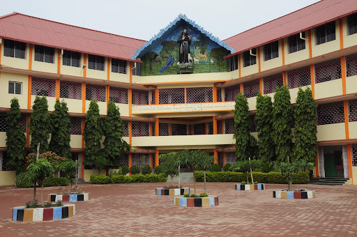 St. Francis Senior Secondary School, Gaurav path, Ameri Road, Near Ring Road No. 2, Bilaspur, Chhattisgarh 495001, India, Senior_Secondary_School, state UP