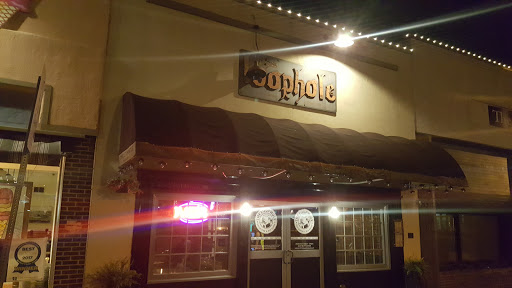 Gastropub «The Loophole Gastropub & Ale House», reviews and photos, 119 W Hickory St, Denton, TX 76201, USA