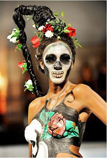 Body Painting Pictures in a Fashion Show