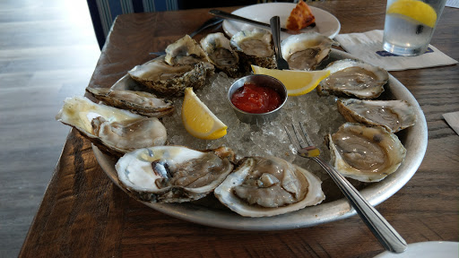 Restaurant «Hudson Coastal», reviews and photos, 11811 W Market Pl, Fulton, MD 20759, USA