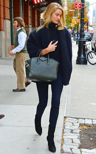 fashion stylist