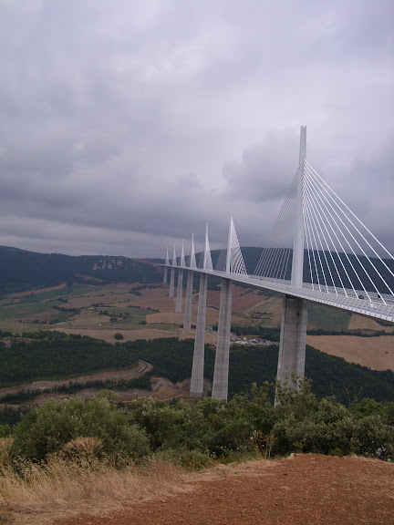 VIADUTO DE MILAU. Uma obra a visitar!!! Grande%252520Tour%252520dos%252520Pyrineus%2525201109