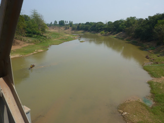 Blog de voyage-en-famille : Voyages en famille, Dans la campagne de Battambang