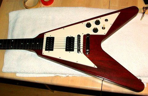 Gibson Flying V Faded | The Gear Page