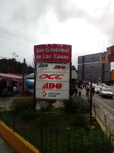 Central de Autobuses Cristóbal Colón, Av Insurgentes S/N, Sta Lucia, 29250 San Cristóbal de las Casas, Chis., México, Parada de autobús | CHIS
