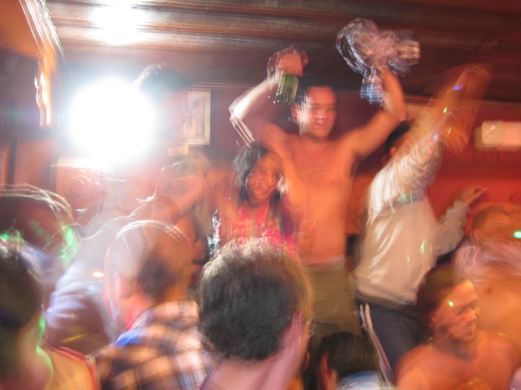 Fiesta in Leprechaun, Baños, Ecuador