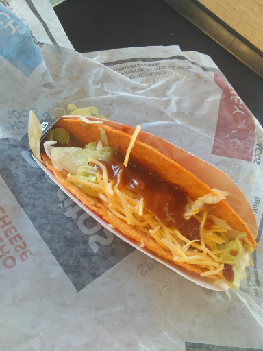 Mexican Restaurant «Taco Bell», reviews and photos, 3507 W Hammer Ln, Stockton, CA 95219, USA