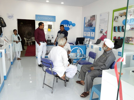 Dell Exclusive Store (Soni Computers), Shop.No.4-8-149//, 3-4-174/21/2, Attapur, Hyderabad, Telangana 500048, India, Electronics_Retail_and_Repair_Shop, state TS