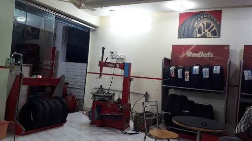 Agrawal Tyres {Hot Wheelz}, Badnera Road, Nawathe Square,, Rudresh Mangalam, Opp Nanda Motors,, Amravati, Maharashtra 444605, India, Auto_Parts_Store, state MH