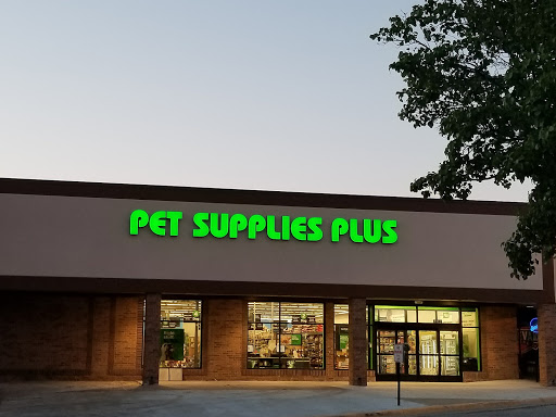 Pet Supply Store «Pet Supplies Plus», reviews and photos, 13360 W 87th St Pkwy, Lenexa, KS 66215, USA
