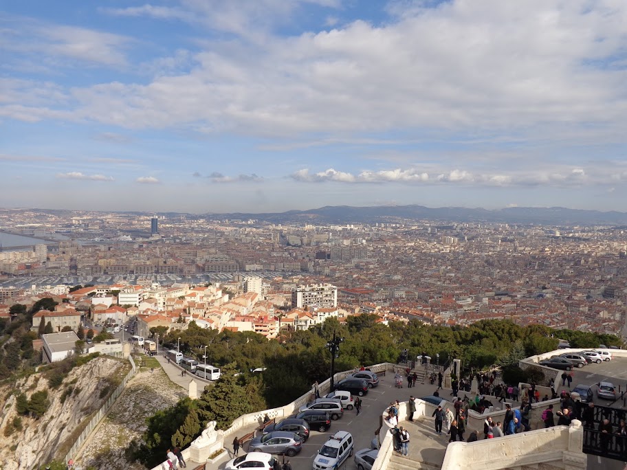 А включите-ка мне усилители качки! А подайте-ка белых пиджаков. Costa Paсifica февраль 13г